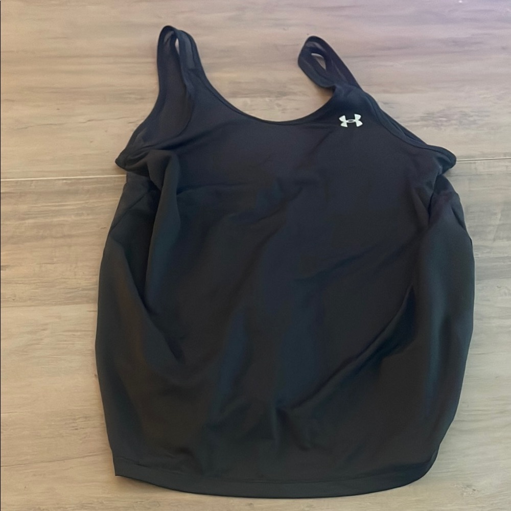 Under Armour Black Fitted Sleeveless Tank Top